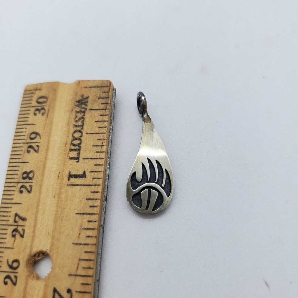 Native Sterling Silver Bearclaw Pendant Southwest 925